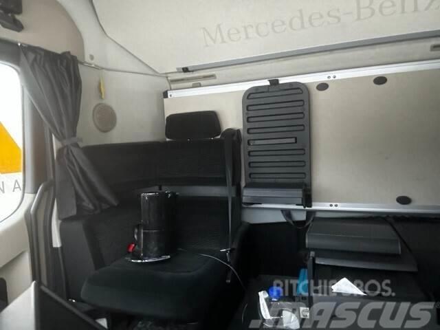 Mercedes-Benz Actros 2553 6x2 Chladiarenské nákladné vozidlá