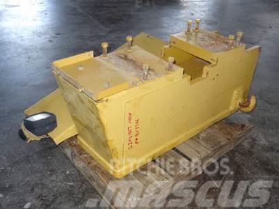 CAT 12H/ 140H Front Push Block Other components