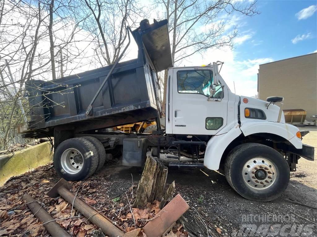 Sterling L-Series Dump Truck w/ Plow & Salt Spreader Sklápače