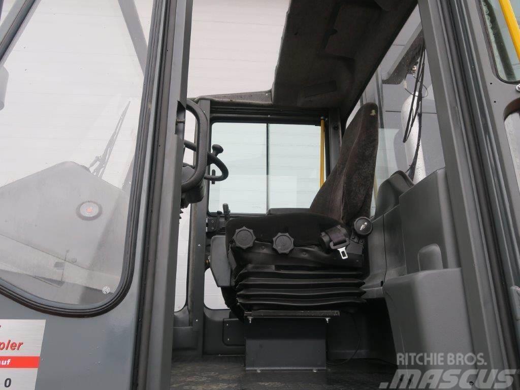 Kalmar DCE150-6 Marine Forklift For Boat Handling Dieselové vozíky