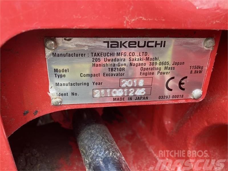 Takeuchi TB210R RF tilt fæste S30-150 og 3 skovle Mini rýpadlá < 7t