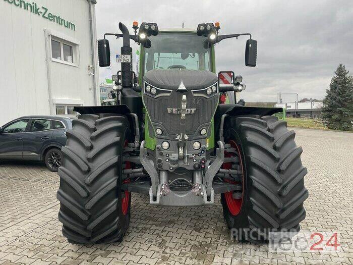 Fendt 942 VarioGen7 Traktory