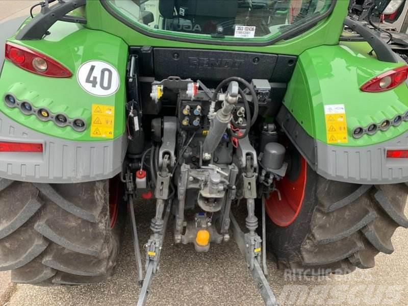 Fendt 313 VARIO GEN4 PROFI+ SET2 Traktory