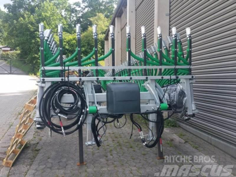 Fliegl SKATE 150 Schleppschuhverteiler Rozmetadlá priemyselných hnojív