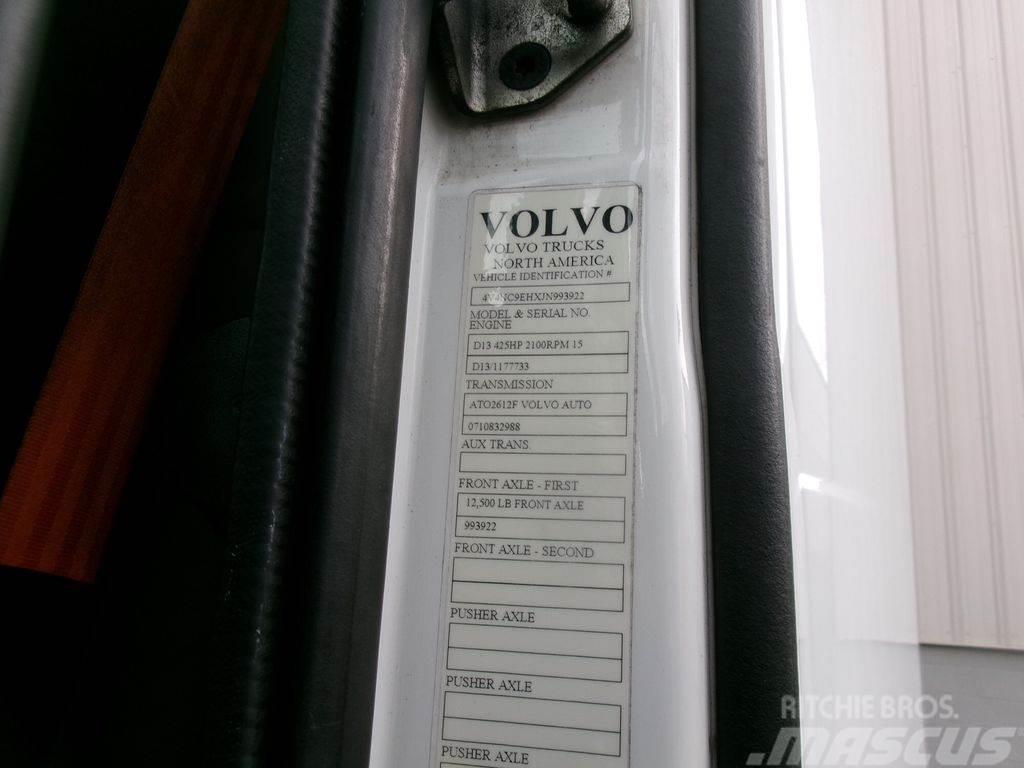 Volvo VNL64T300 Ťahače
