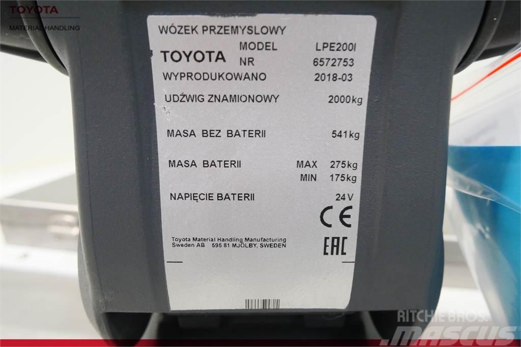 Toyota LPE200 INOX Nízkozdvižný vozík s plošinou