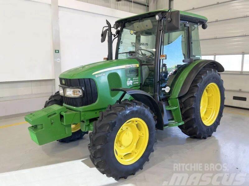 John Deere 5090М Traktory