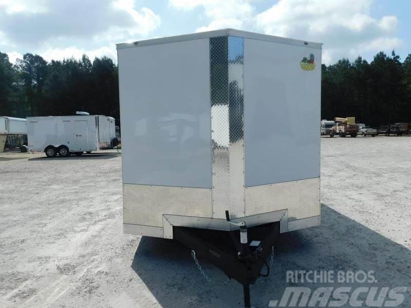  Covered Wagon Trailers Gold Series 8.5x24 with 520 Iné