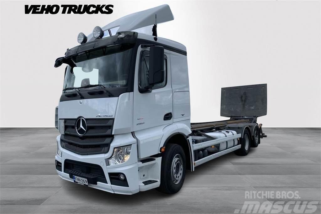 Mercedes-Benz Actros L2551 L/6x2 Nosiče kontajnerov/Prepravníky kontajnerov