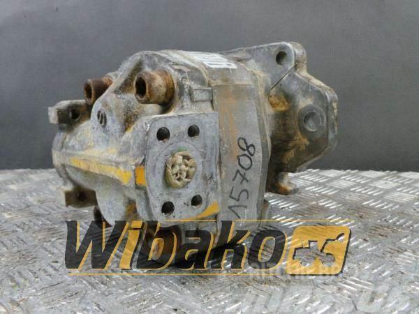 Komatsu Gear pump Komatsu WA400-1 705-11-35010 Ďalšie komponenty