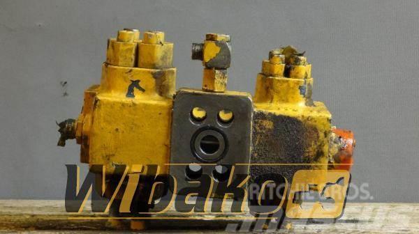 Liebherr Cylinder valve Liebherr R942 Ďalšie komponenty