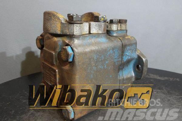 Vickers Hydraulic pump Vickers 45VQ50A11C2 Pásové dozéry