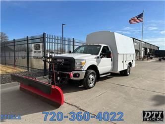 Ford F350 4x4 Service/Utility Plow Truck