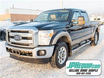 Ford F-350 Super Duty King Ranch Lariat