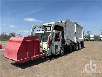  CRANE CARRIER CORP 6x4 COE Front Loader Front Load