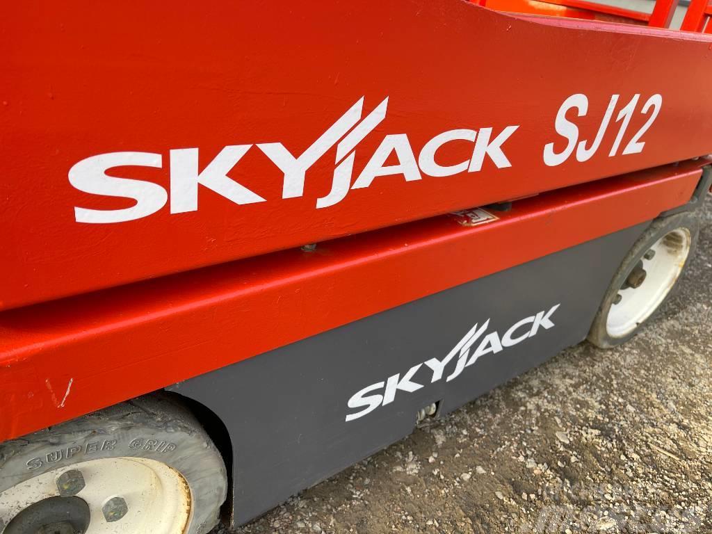SkyJack SJ 12 Pelarlift Nožnicové zdvíhacie plošiny