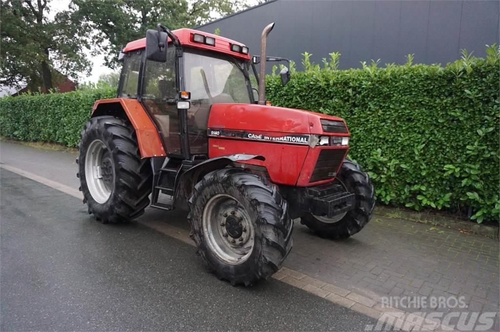 Case IH Maxxum 5140 Plus Traktory