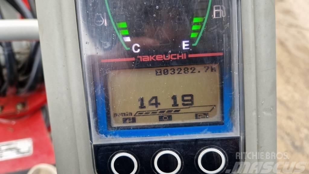 Takeuchi TB225 - POWERTILT - 3X BUCKETS - 2019 YEAR Mini rýpadlá < 7t