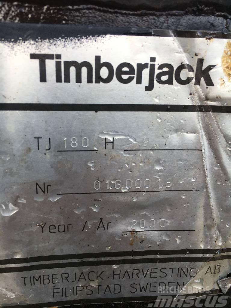 Timberjack 1070 TJ180 crane base Žatevné žeriavy