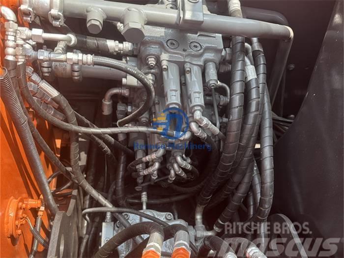 Hitachi ZX70 Pásové rýpadlá
