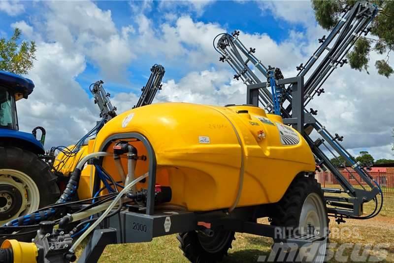  VIRAKS Viraks 2000lt Hydraulic boomspray 15m boom Stroje a zariadenia na spracovanie a skladovanie poľnohospodárskych plodín - Iné