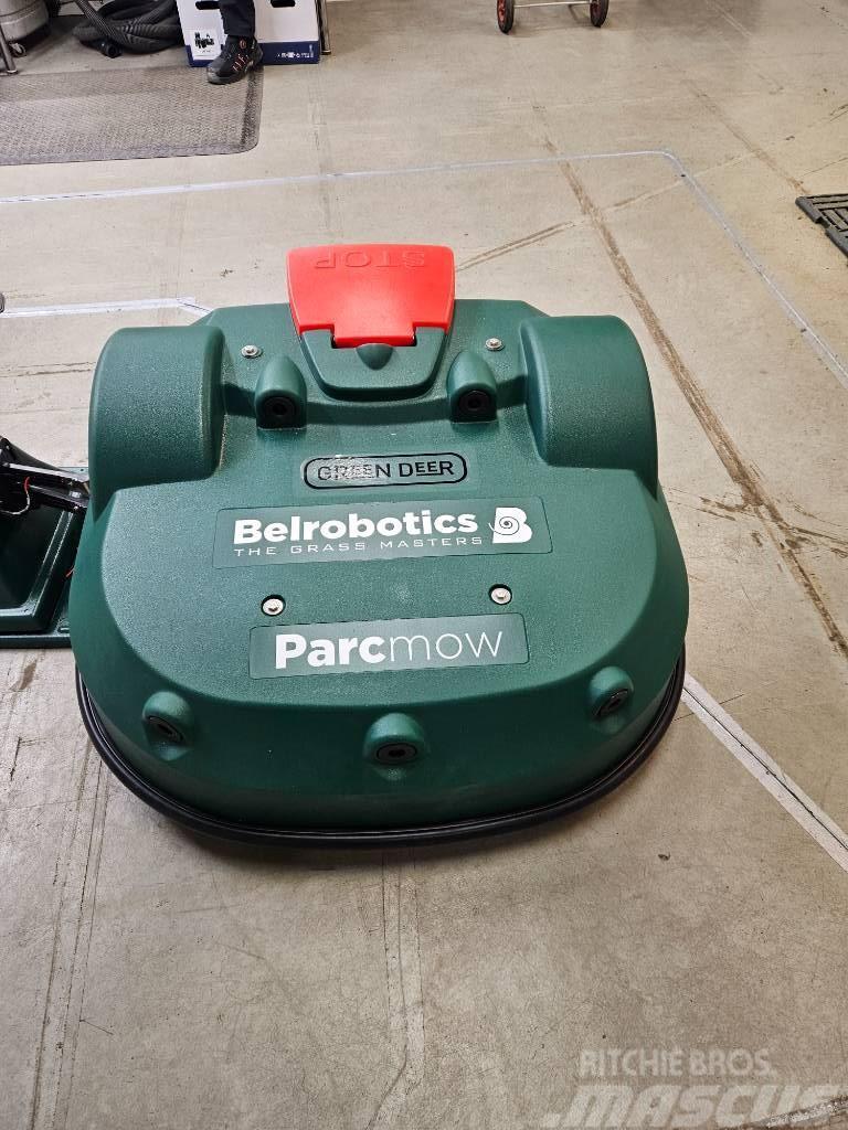 Belrobotics Parcmow Connected Line Robotické kosačky