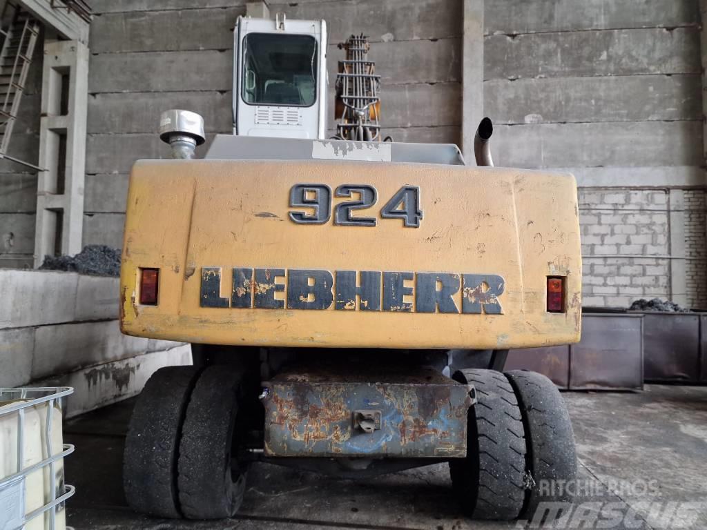 Liebherr A 924 BHD Litronic Stroje pre manipuláciu s odpadom