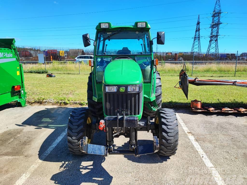 John Deere 4520 Kompaktné traktory