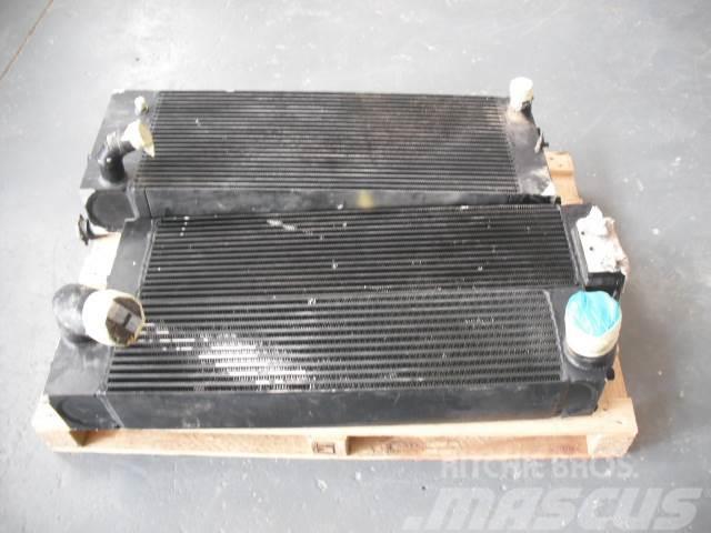 Komatsu D51  3x radiators Pásové dozéry