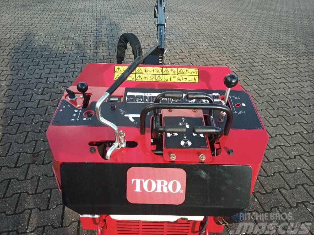 Toro TRX300 Rýhovače
