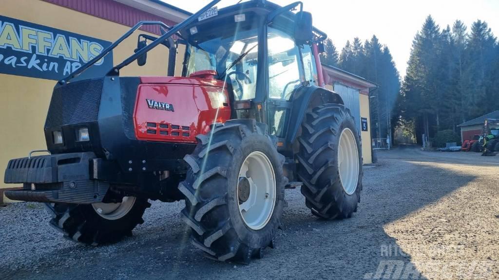 Valtra 6550 Lesné traktory