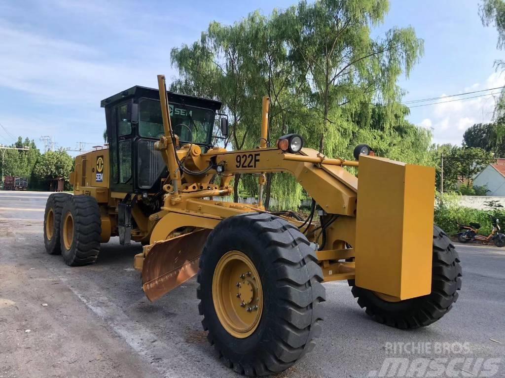 SEM 922F grader for middle east country use Grejdery