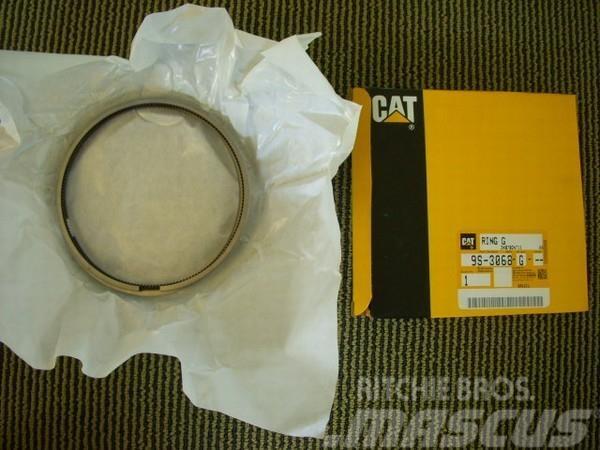 CAT (128) 9S3068 Kolbenringsatz / ring set Ďalšie komponenty