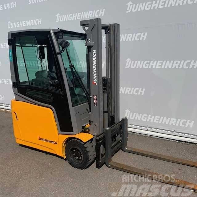Jungheinrich EFG 218 K Akumulátorové vozíky