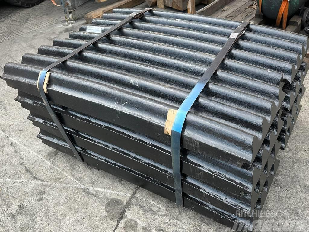 Kinglink Jaw Plate For Jaw Crusher CT2036 CT3042 Drviace lopaty