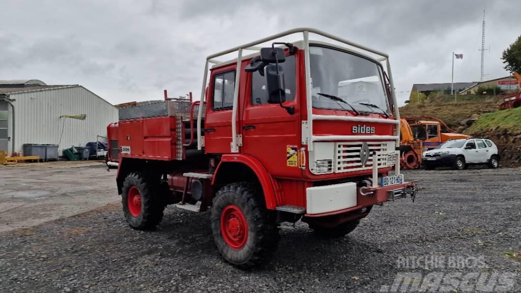 Renault M 150 4x4 Cisternové nákladné vozidlá
