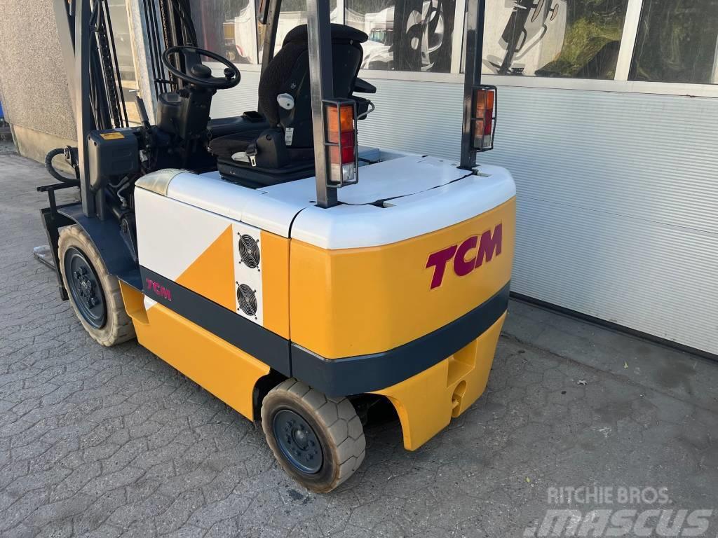 TCM FHB35 Akumulátorové vozíky