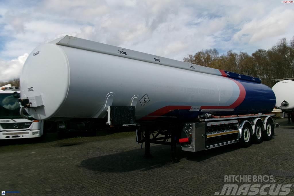LAG Fuel tank alu 44.5 m3 / 6 comp + pump Cisternové návesy