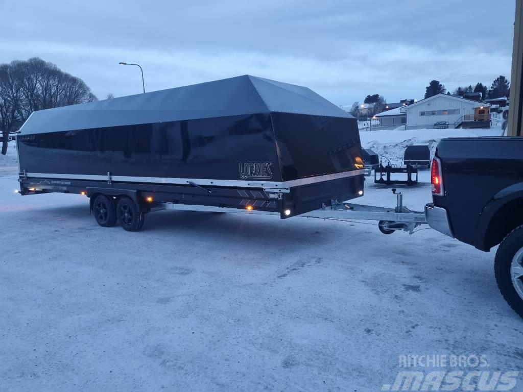 Lorries snowmaster tt-695i Black edition Ľahké prívesy do 3500 kg