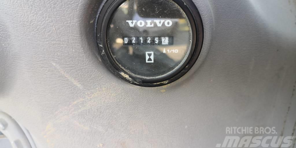 Volvo PL 4809 E Ukladače potrubia