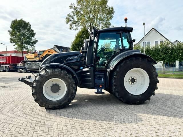 Valtra T235 Direct Smart Touch TWINTRAC! 745 HOURS Traktory