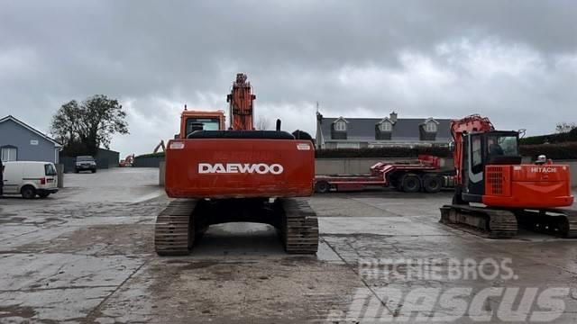 Daewoo 220LCV Pásové rýpadlá