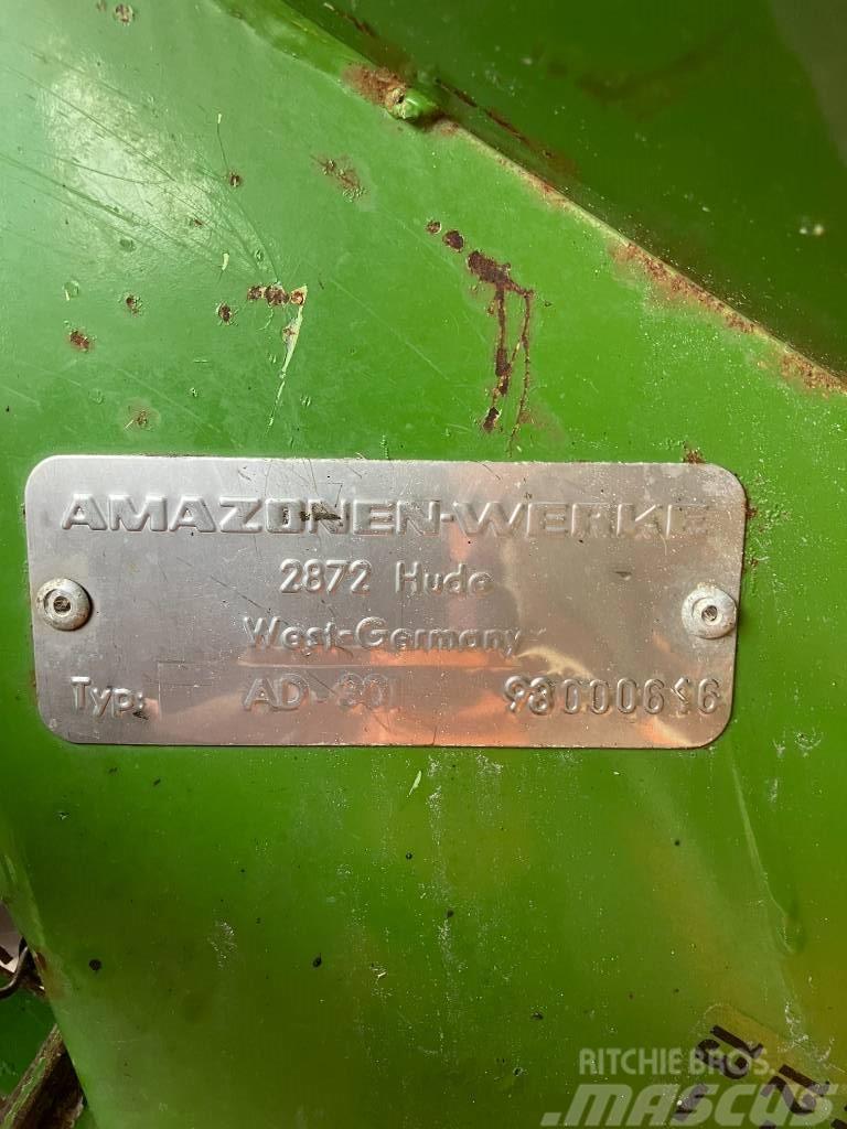 Amazone AD-301 Mechanické sejačky
