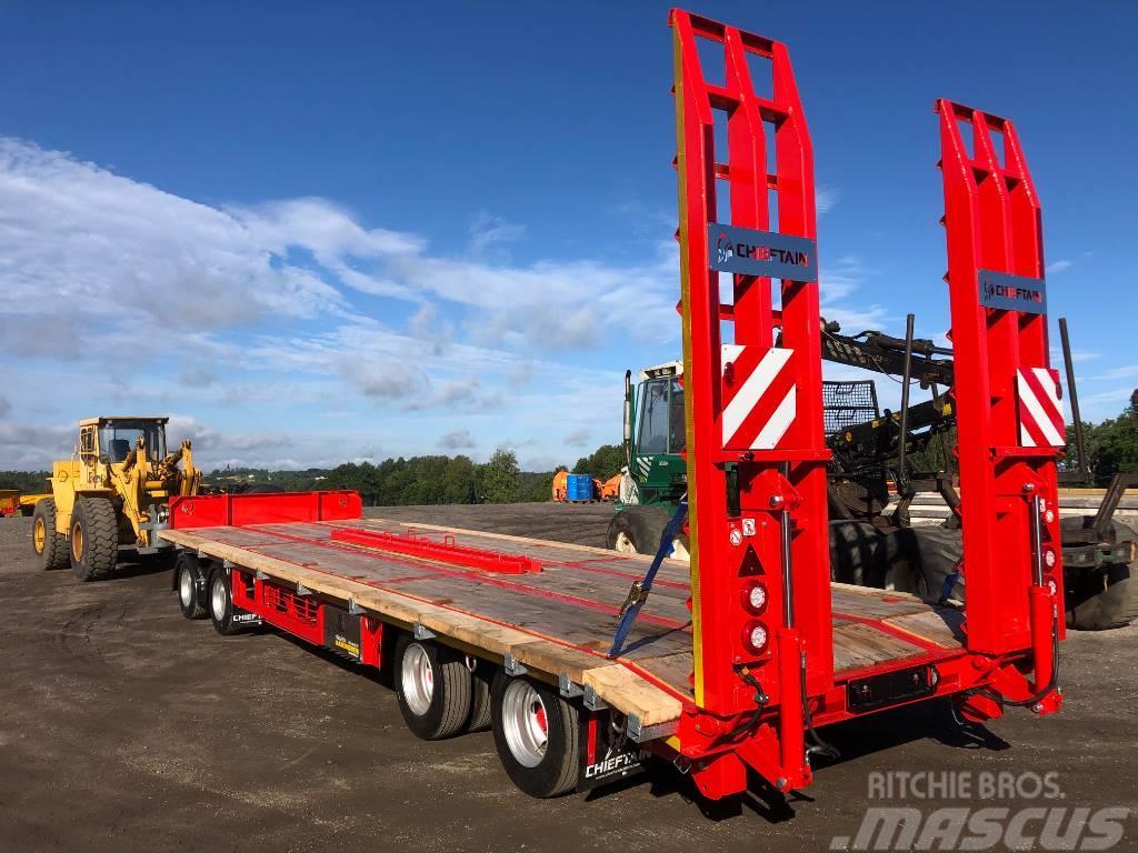 Chieftain 4-axl maskintransport 30 ton traktor Nízko rámové nákladné automobily