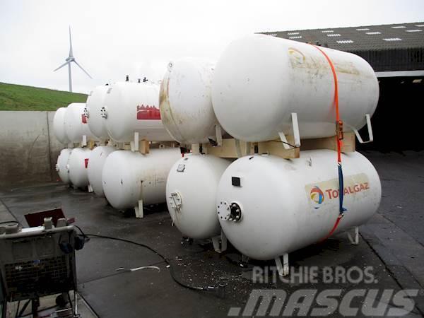 LPG GAS GASTANK 2700 LITER Cisternové návesy