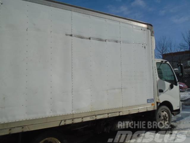 Hino 155 D Chladiarenské nákladné vozidlá