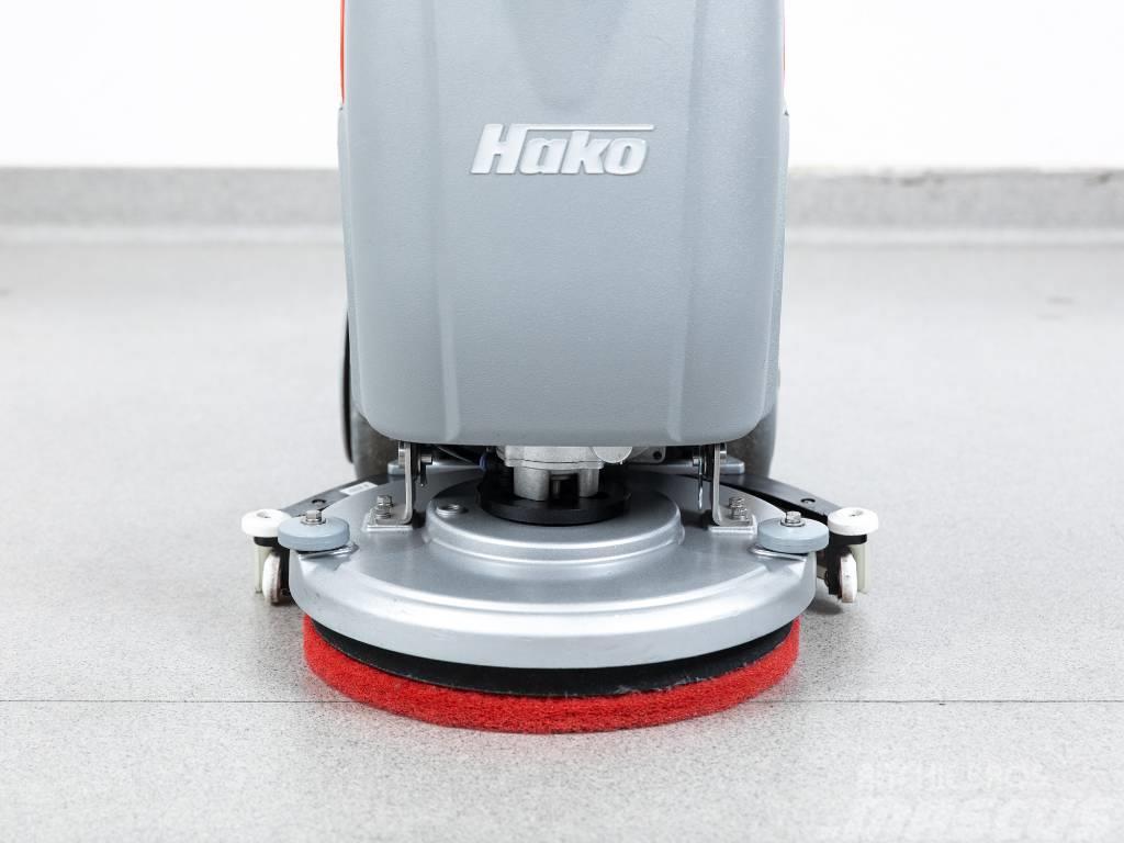 Hako Scrubmaster B12 TB380 NEW BATTERIES Podlahové umývacie stroje