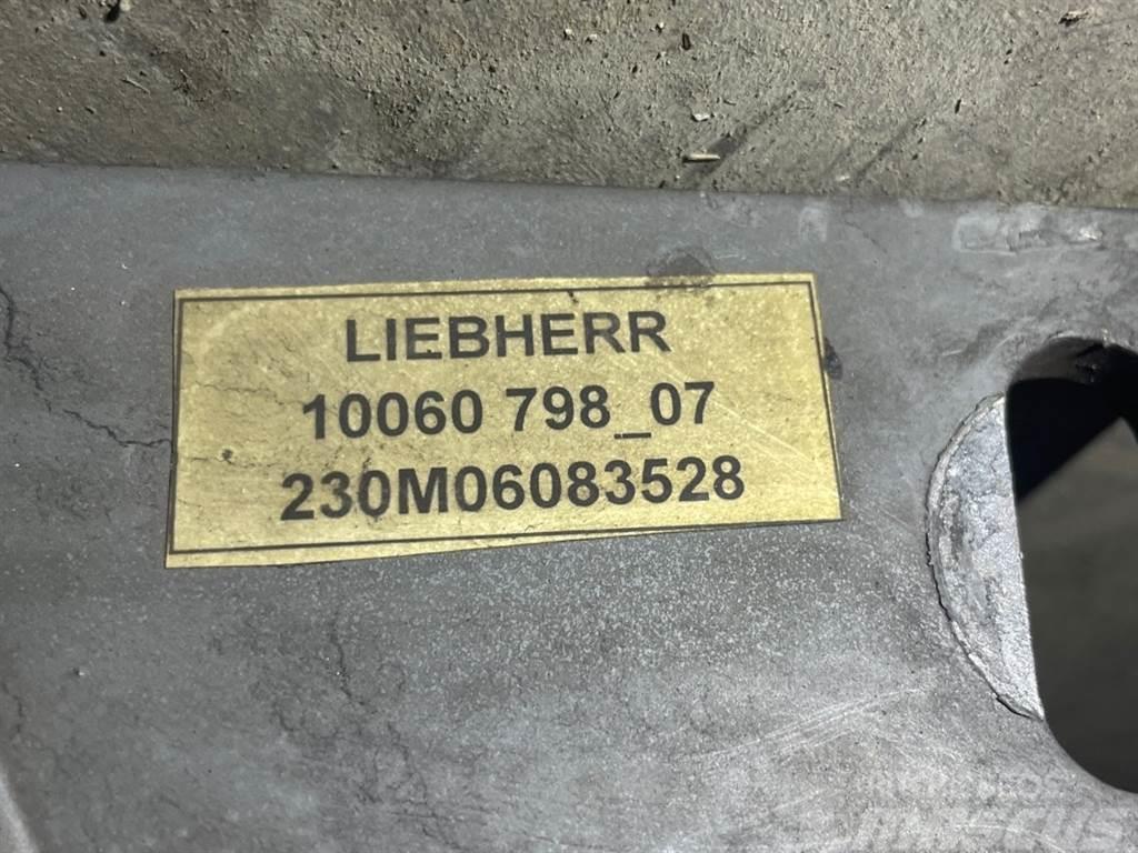 Liebherr A934C-10060798-Frame backside center/Einbau Rahmen Podvozky a zavesenie kolies