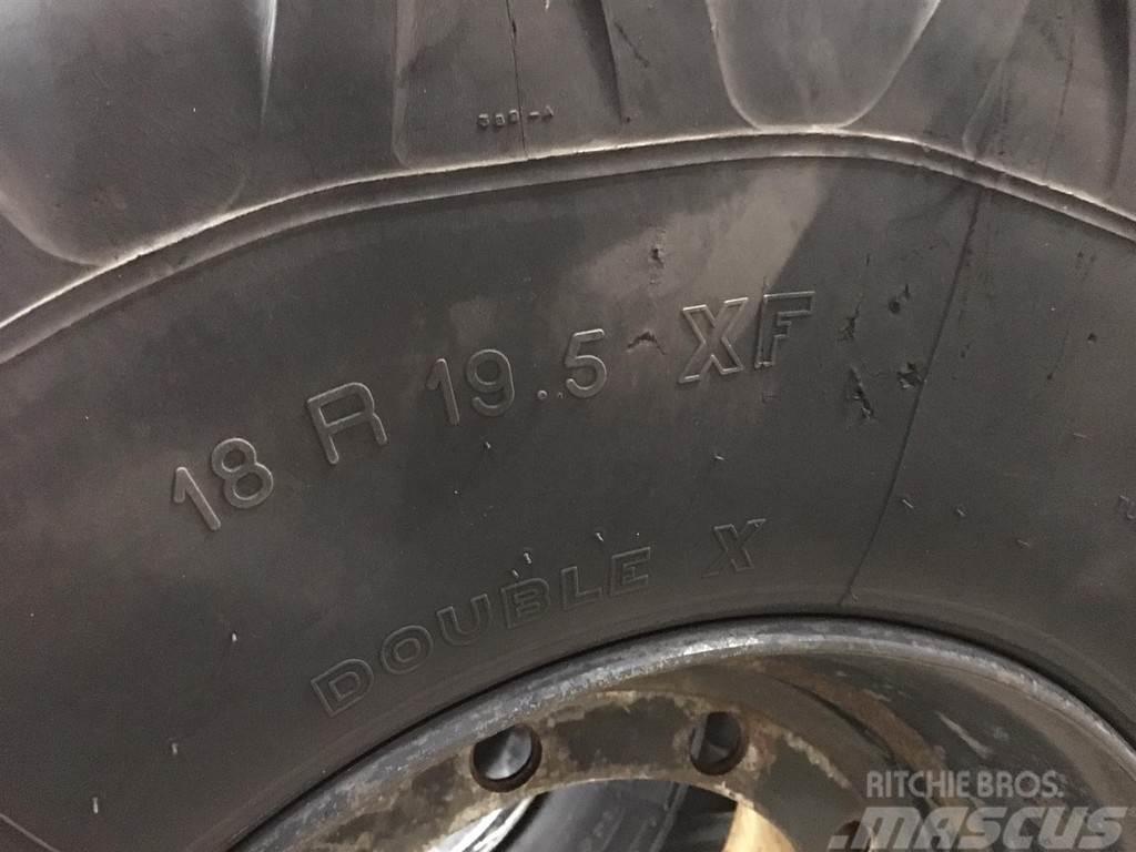 JCB 18 R 19.5 XF tyres Pneumatiky, kolesá a ráfiky
