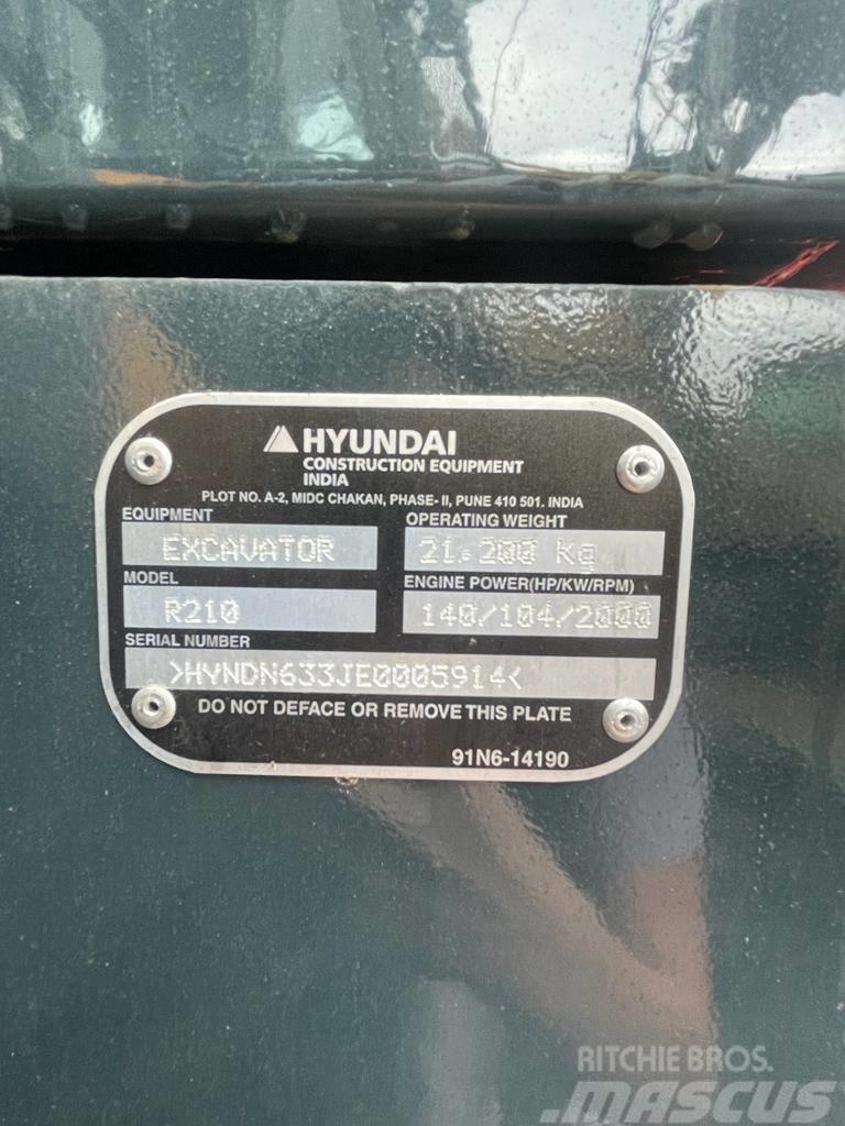 Hyundai R210 Pásové rýpadlá